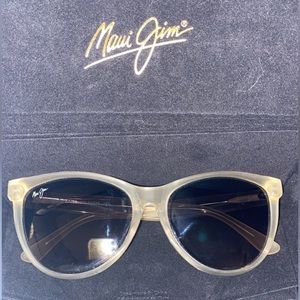 Maui Jim Glory Glory Polarized Sunglasses in Milky Almond. Model- MJ833-24S